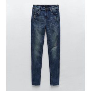 ZARA Z1975 Mid-Rise Frayed Hem Skinny Jeans